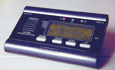 Accordeur guitare/basse Seiko SAT100
